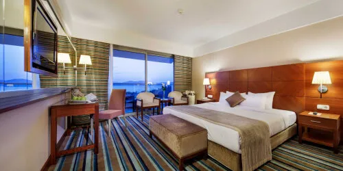 PINE BAY HOLIDAY RESORT 5* 